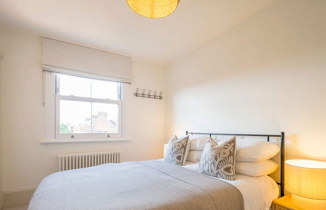 Dragon Court - 3 Beds Office Terrace Garden - Photo 16