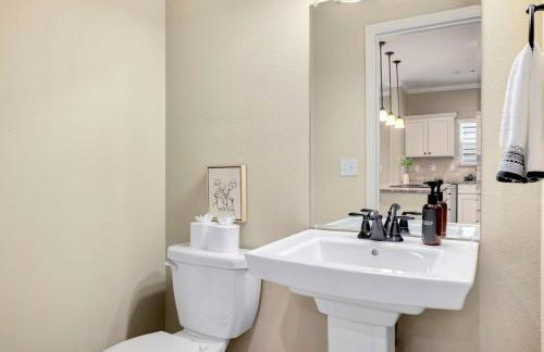 Keats Retreat-5 mi to DT Fayetteville - Foto 25