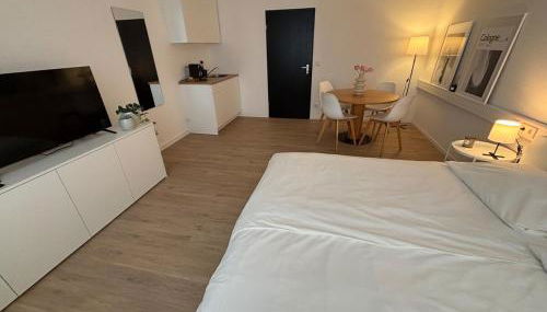 Great Location Airport Exhibition Center Downtown - Foto 5