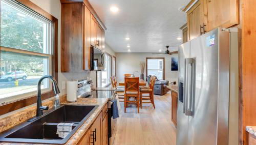 Sioux Falls Home Near Downtown 2 Living Areas! - Foto 2