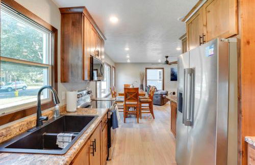 Sioux Falls Home Near Downtown 2 Living Areas! - Foto 2