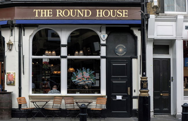 Round House Apartments - Photo 57