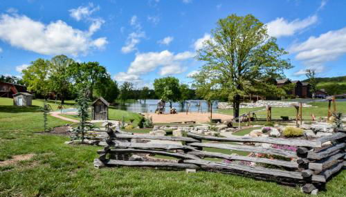 Chalets Resort LAKEFRONT Cottage Free Amenities Amazing views Kayaks 2 Pools - Foto 3