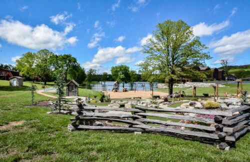 Chalets Resort LAKEFRONT Cottage Free Amenities Amazing views Kayaks 2 Pools - Foto 42