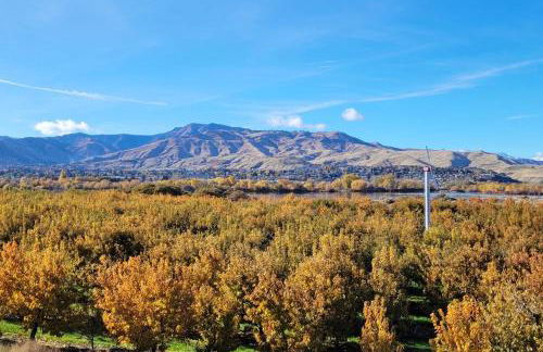 Immaculate Home w/ Mtn and River Views! - Foto 7