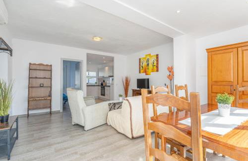 Casa luminosa con amplia terraza en Roses, cerca de la playa y bien equipada - HISP-288-42 - Foto 7