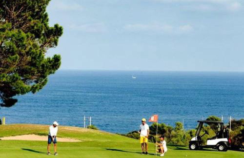 Dans un cadre d'exception, Vue mer panoramique à Agay Côte d'Azur, Village Vacances Cap Esterel, 2 chambres, avec jardin, golf, climatisation, Wifi, 5 piscines - Foto 41
