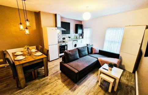 Lodginet Stays - County View - 1BR Flat 4 - Photo 3