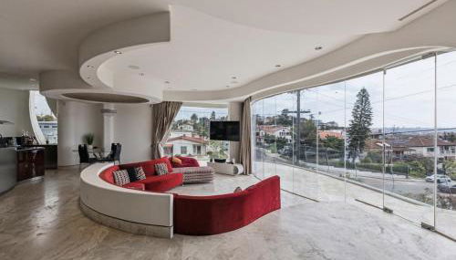 The Wave House! Custom Gem with Panoramic Views, Fire Pit, BBQ, Pool Table - Foto 3