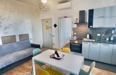 Smart Station Design Apartment Central - Photo 8