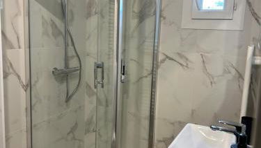 studio climatisé proche port et plages - Foto 2