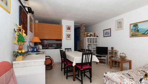 T3 6 pers. à Bormes, vue mer, parking, clim - FR-1-803-84 - Foto 2