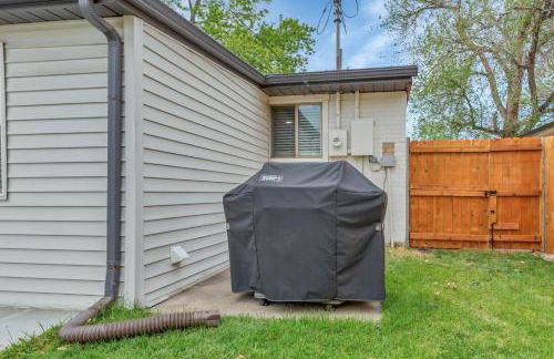 Backyard BBQ Retreat: Central 3bd - Prime Location - Foto 13