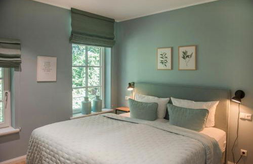 Nature Escape Apartment With Private Lake - Photo 14