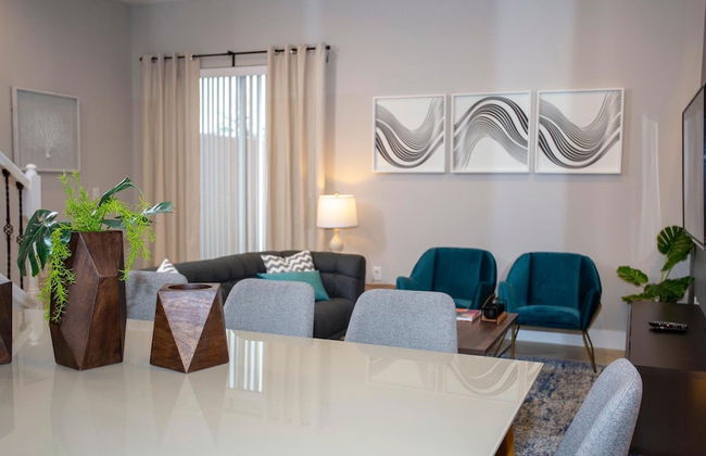 4 BR 4 BA Villa 5min Disneyworld 1804ft BBQ - Foto 31