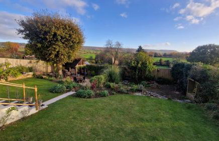 Large house with pool only 15 mins from the beach - Foto 26