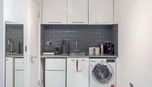 Cozy Vibes Minimalist Studio Stay - Foto 2, stove, toaster, minibar