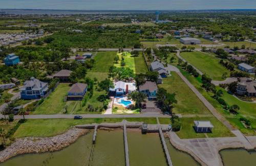 Tranquil Home with Private, Texas-Shaped Pool - Foto 56