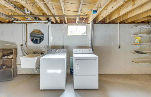 Near Dtwn Harrisburg Stylish Home with Patio and Yard - Foto 18