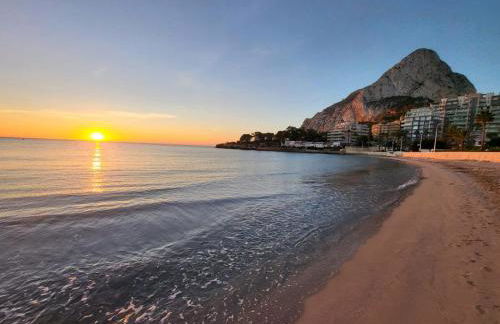 Calpe Beach II - sea & pool view apartment - Photo 39