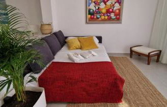 Seafront House,Sea Views,Pool and BBQ, Airport 10 mns - Photo 75