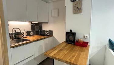 STUDIO 4 PERS SUD - L'Etoile des Rennes - Superdevoluy PIED DES PISTES - Photo 2