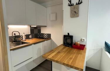 STUDIO 4 PERS SUD - L'Etoile des Rennes - Superdevoluy PIED DES PISTES - Photo 2