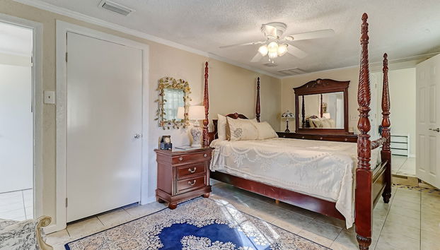 Dog Friendly Old Fernandina Style Home with Extra Studio Room by RedAwning - Foto 3, Habitación