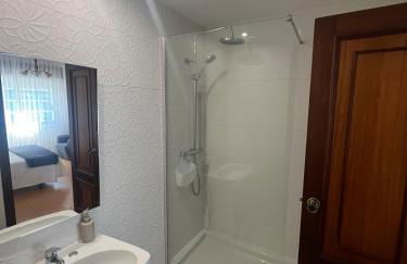 Piso Super Espacioso en Cambados Centro - Foto 4