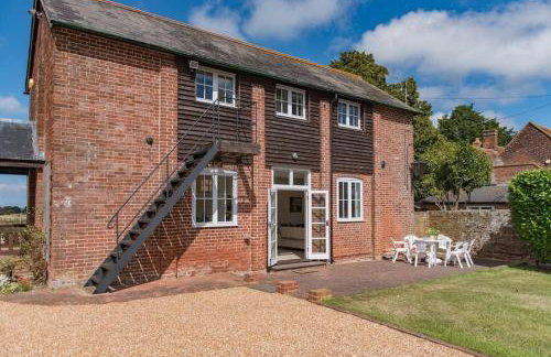 The Bothy - Charming home on a working farm - Photo 7
