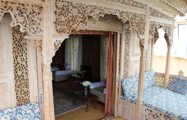 Wangnoo Houseboats - Photo 9