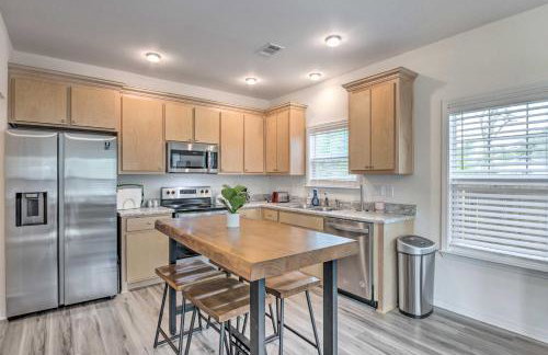 Idyllic Pensacola Home with Yard and Fire Pit! - Foto 7