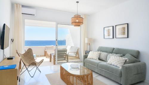 Sol Eterno - luxury Aparmtent with direct oceanview and extra services - Foto 3