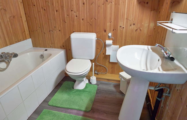 Spacious Holiday Home With Private Garden - Foto 23