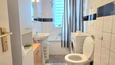 ,,Arts home,, -Zapraszam-doskonała lokalizacja,przestronne mieszkanie,blisko pkp,autobusy ztm,blisko Aldi,Żabka,Lidl,Rosmann,Pepco i inne - Foto 3