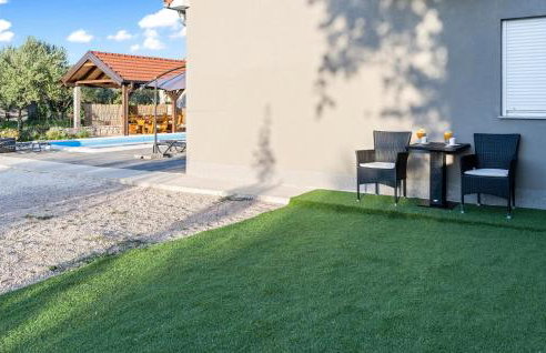 Gorgeous Home In Drinovci With Wifi - Foto 17