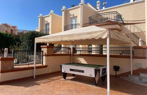 Sarah's Apartment - Playa Fañabe - Foto 46