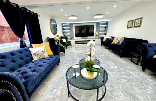 Lux 7 Bedroom residence - Photo 54