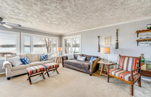 Fish, Swim and Explore Mukwonago Lake House! - Foto 2