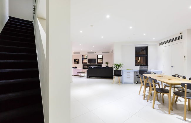 MADDISON, 3BDR Port Melbourne Apartment - Foto 15