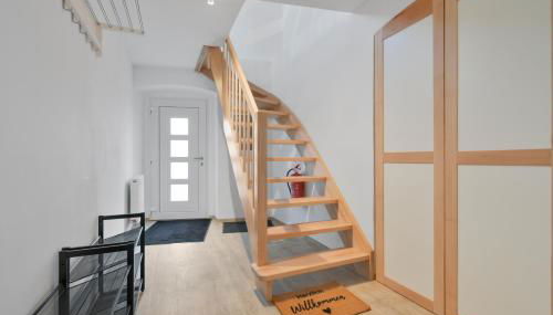 HomeTonight Workers Home - Waldershof große Teams willkommen - Foto 3