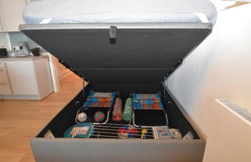 Strandblick mit Strandkorb & Fahrrädern - Foto 9