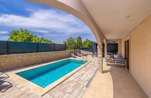 Villa Dijana West - Photo 15