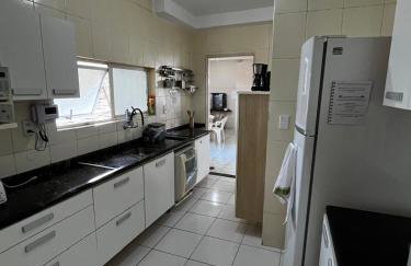 Apto amplo no Coração de Barreiras 3 Quartos 4 Banheiros Comporta até 7 hóspedes 157m2 - Photo 7