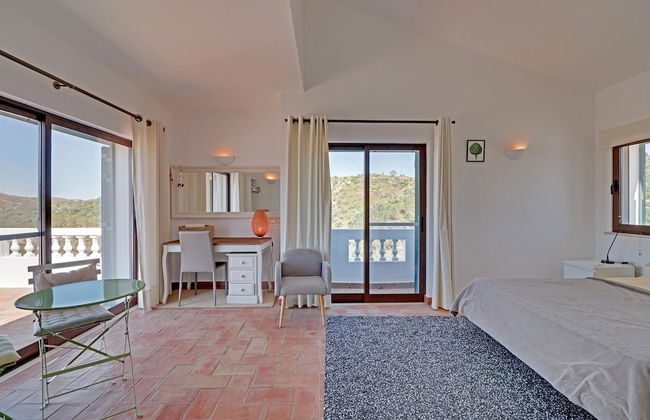 Villa Eiras Altas Grande by Portucasa - Foto 9