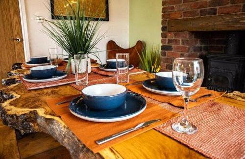 5 Bedrooms, Pool Table, Sleeps 10, Contractor Stays, Family Gatherings - Secure Free Parking - Foto 20