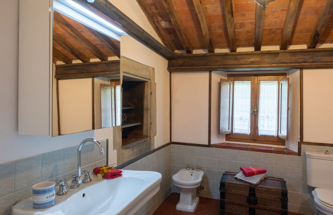 3 bedroom House in Pontassieve with private pool and garden - Photo 18