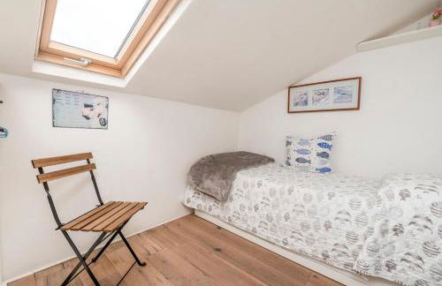 049 - Attico ELEGANTE, 10 minuti a piedi da MARE e SPIAGGIA - POSTO AUTO PRIVATO GRATIS - Foto 31