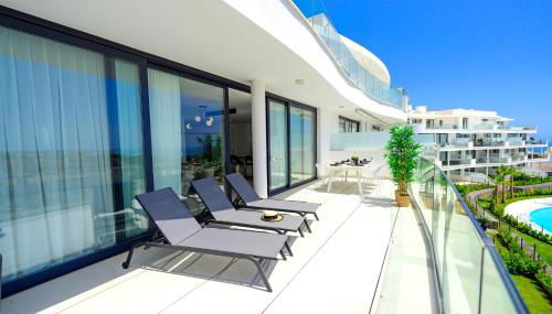 Mara's Apartments Higuerón West - Mediterranean Style - Beach & Golf - Large Sunny Terrace - Photo 3, sunbed