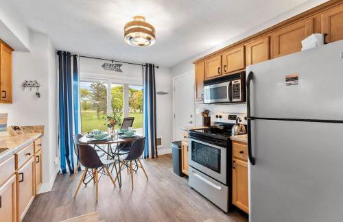 Beachside Condo Downtown with Lake Michigan Views - Foto 6